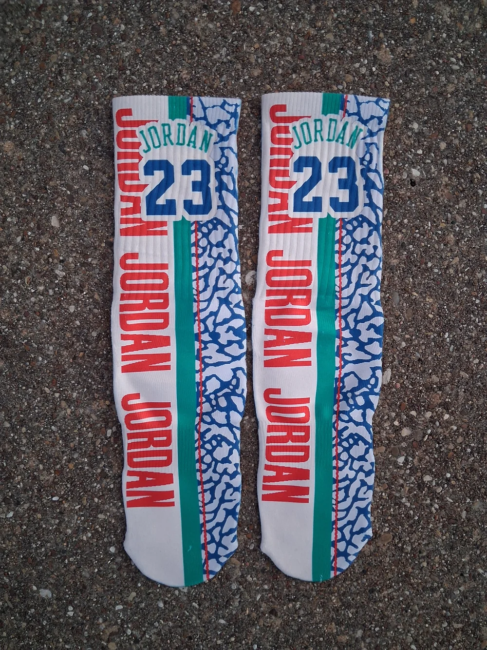 Jordan 3 Chalk Socks To Match
